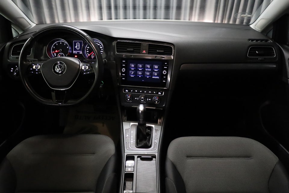 VW Golf VII 1,4 TSi 125 Comfortline DSG 5d