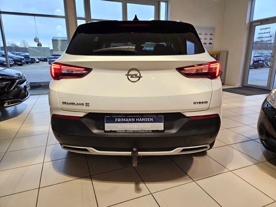 Opel Grandland X 1,6 Hybrid Ultimate aut. 5d