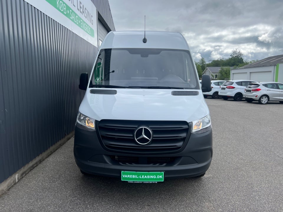 Mercedes Sprinter 317 2,0 CDi A2 Kassevogn aut. RWD