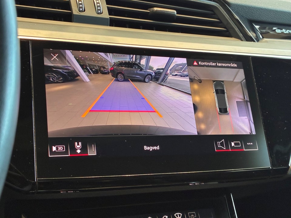 Audi e-tron 55 S-line Sportback quattro 5d