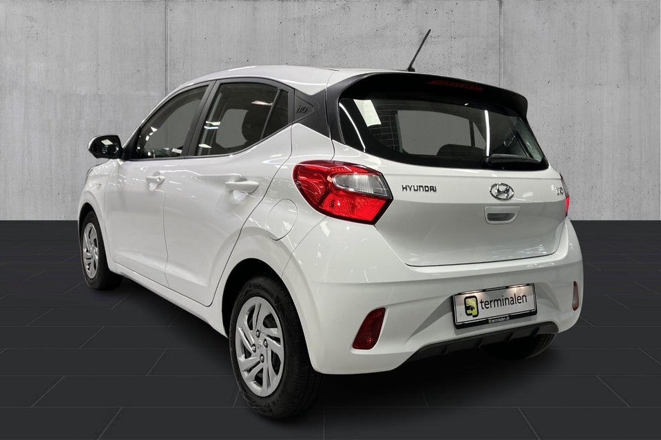 Hyundai i10 1,0 MPi Essential AMT 5d