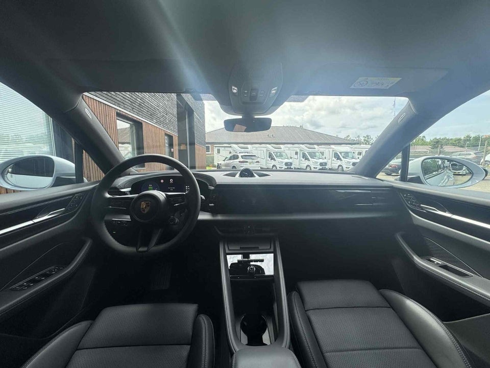 Porsche Macan 4 5d