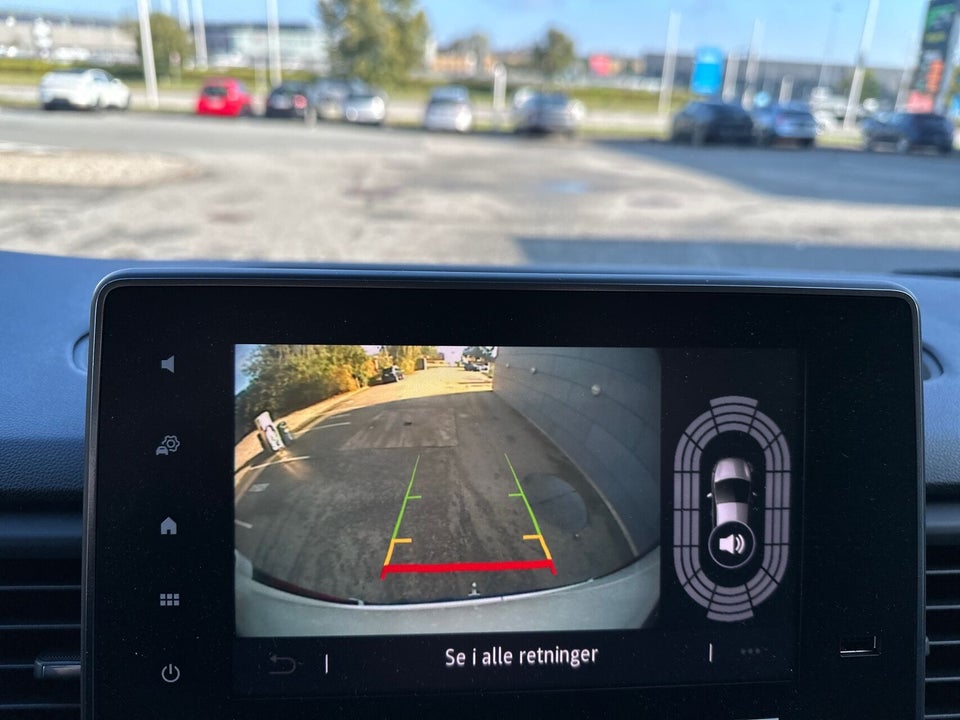 Renault Trafic 2,0 dCi 130 L2H1