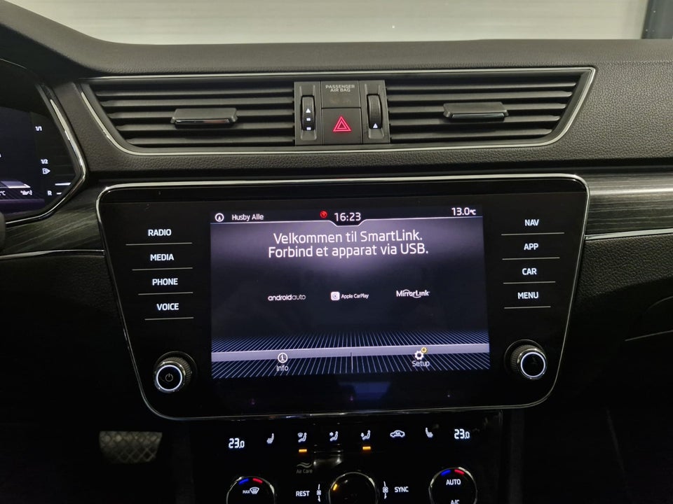 Skoda Superb 1,5 TSi 150 Business Executive Combi DSG 5d