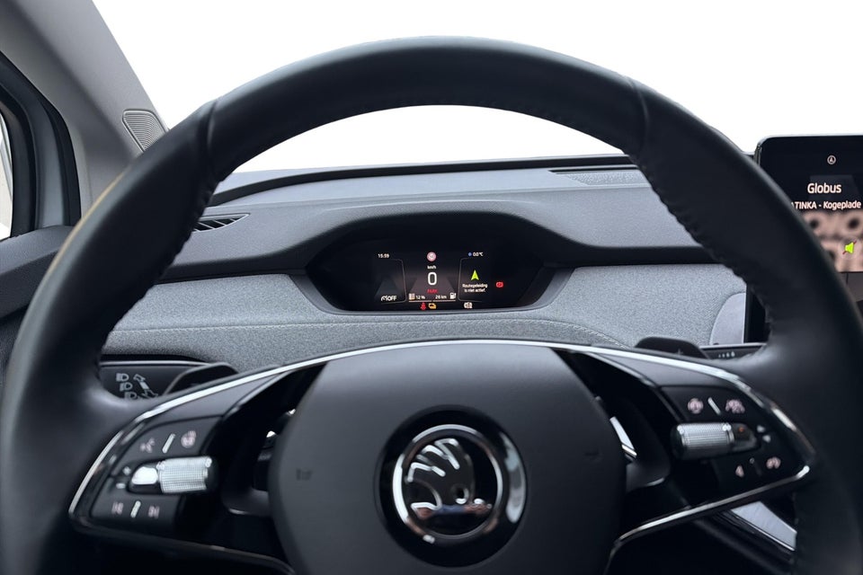Skoda Enyaq 60 iV Loft 5d