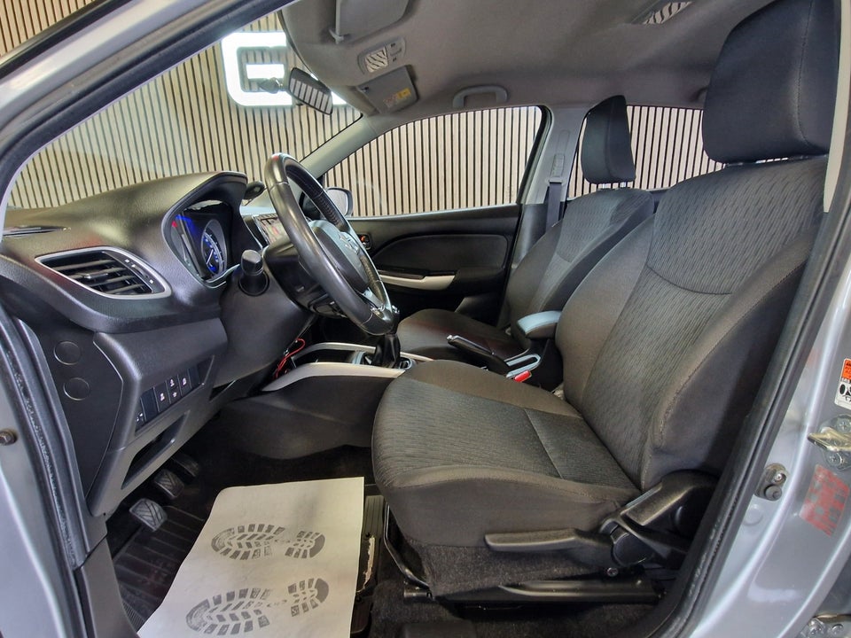 Suzuki Baleno 1,2 Dualjet mHybrid Exclusive 5d