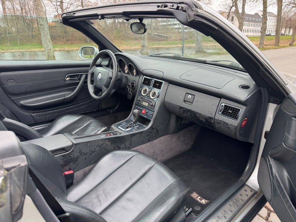 Mercedes SLK230 2,3 Kompressor aut. 2d
