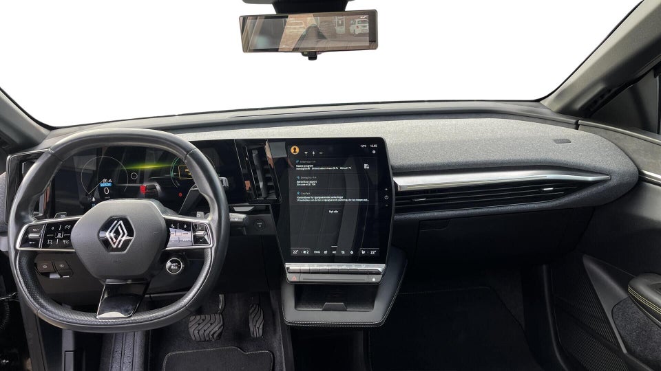 Renault Megane E-Tech 60 Techno 5d
