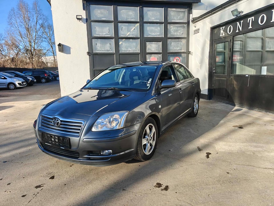 Toyota Avensis 1,8 VVT-i Sol 5d