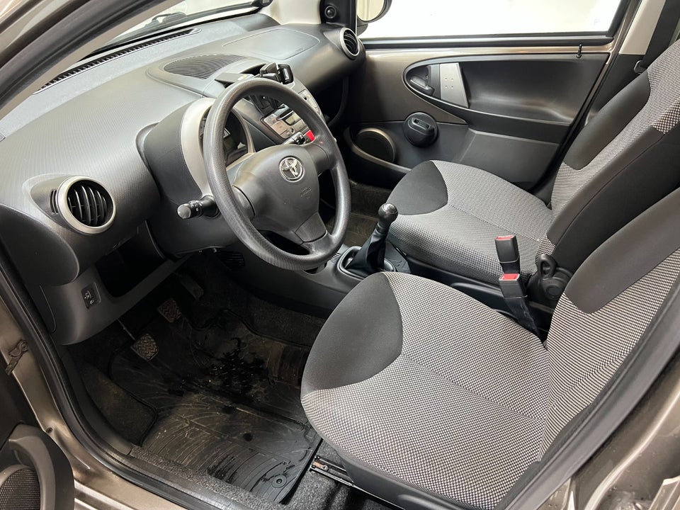 Toyota Aygo 1,0 VVT-i T2 Air 5d