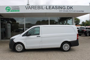 Mercedes Vito 119, modelår 2017, 100,000 km