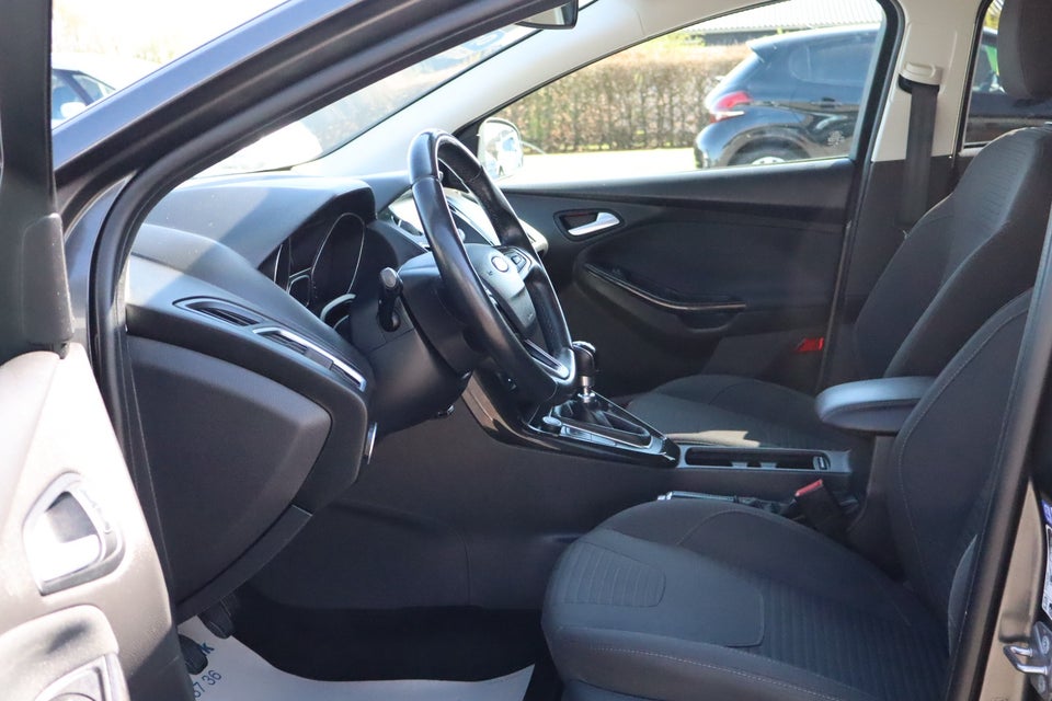 Ford Focus 1,0 SCTi 125 Titanium stc. 5d