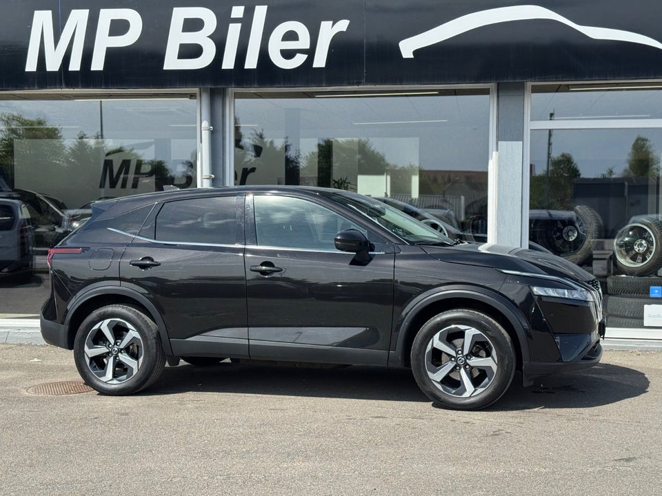 Nissan Qashqai 1,3 mHEV N-Connecta 5d