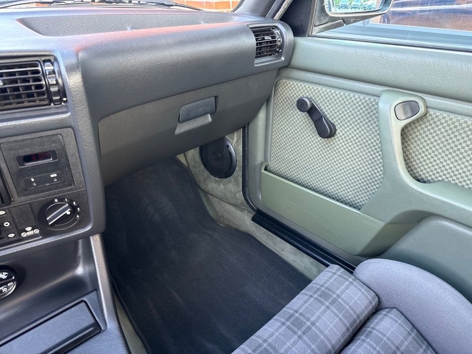 BMW 320i 2,0 2d