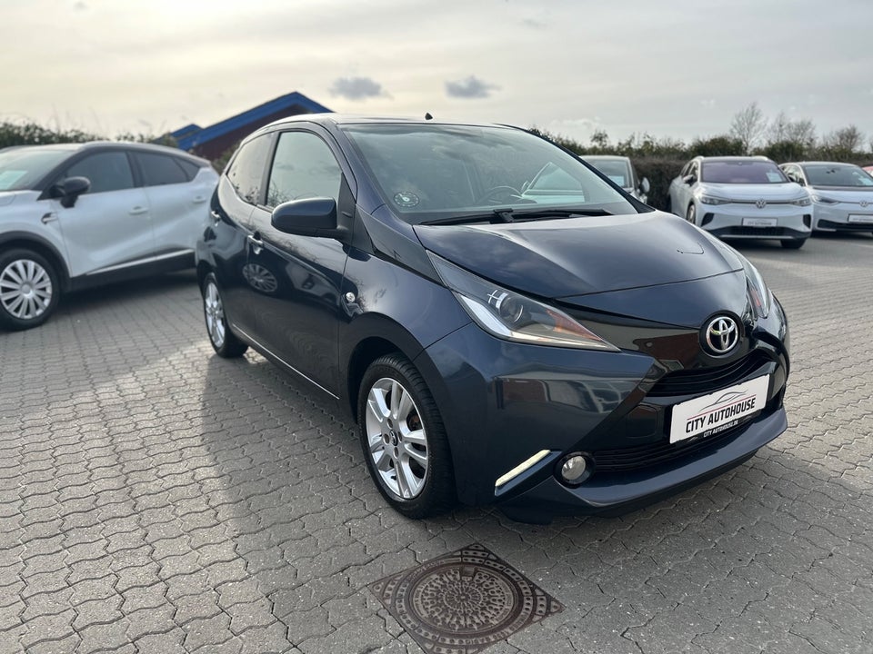 Toyota Aygo 1,0 VVT-i x-cellence 5d