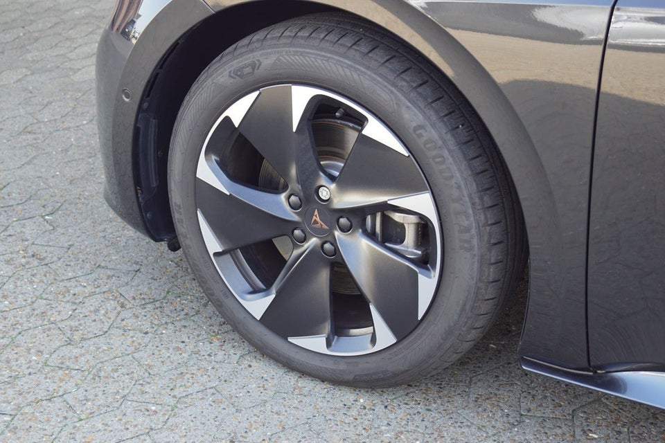 Cupra Born 77 e-Boost 5d