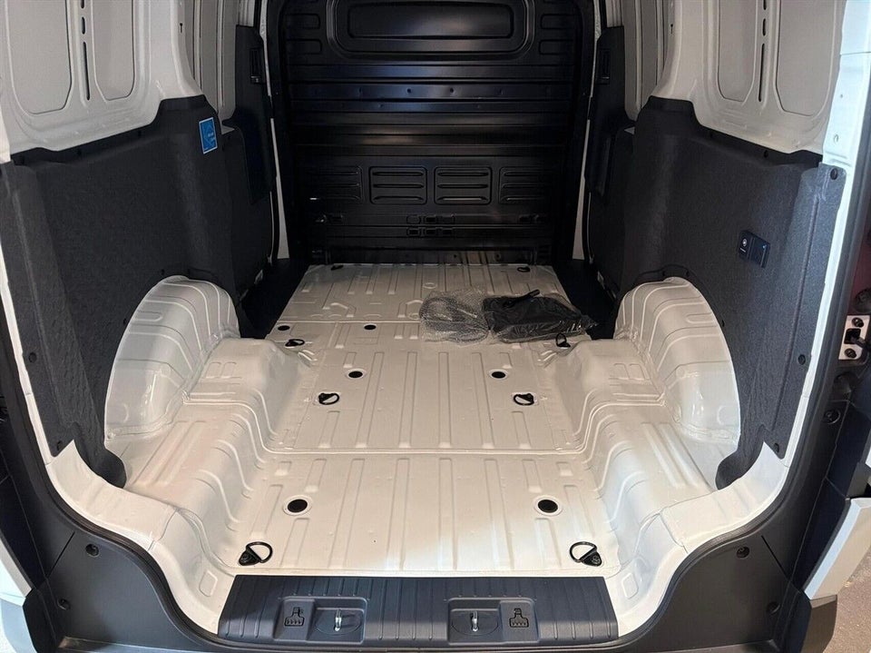 Kia PV5 71 Cargo L1H1 Long Range Work