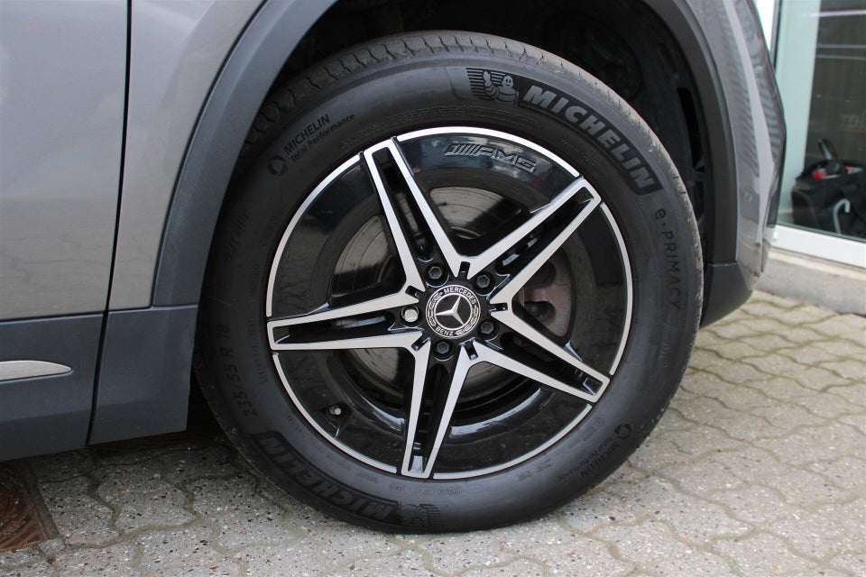 Mercedes EQA350 AMG Advance 4Matic 5d