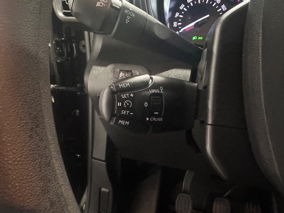 Citroën Berlingo 1,5 BlueHDi 100 L2 ProffLine Van