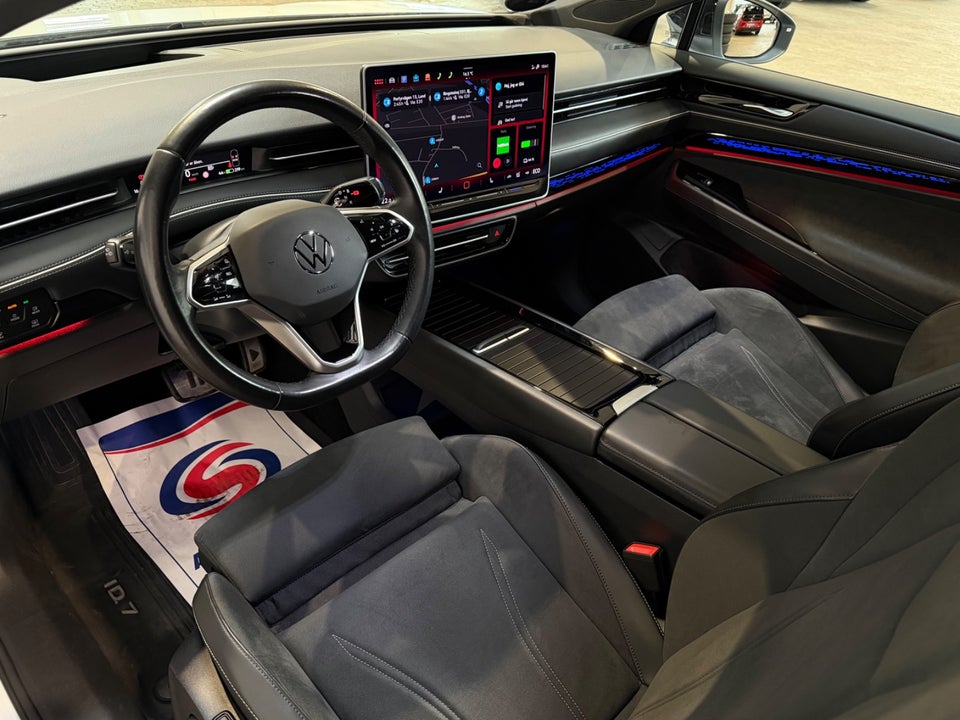 VW ID.7 77 Pro Tourer 5d
