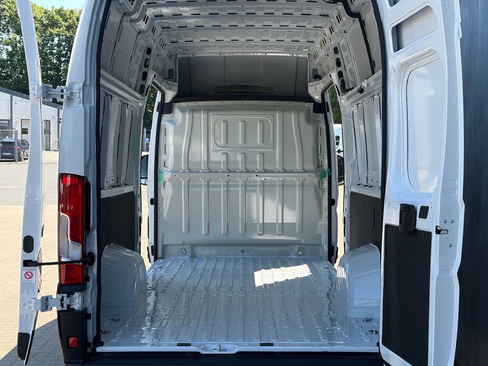 Fiat Ducato 35M 2,2 BlueHDi 180 L4H3 Comfort EAT8