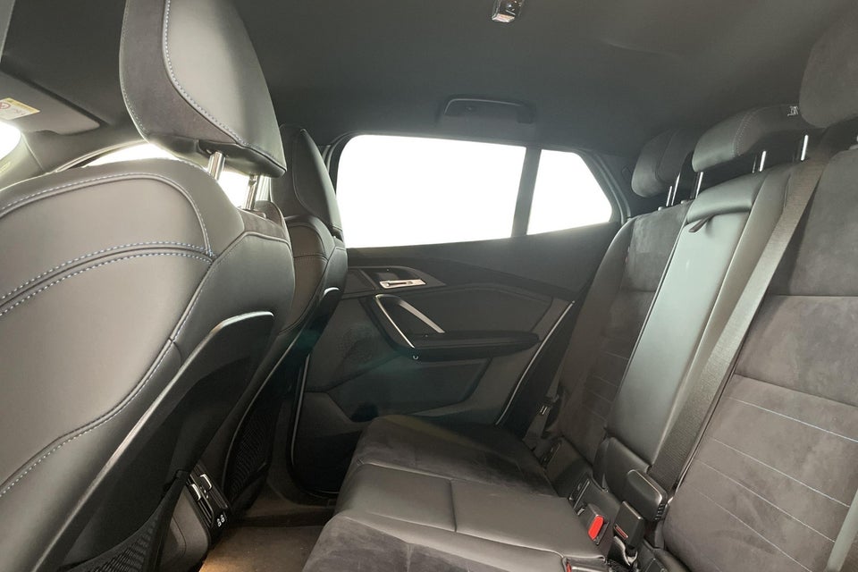 BMW iX2 eDrive20 M-Sport 5d