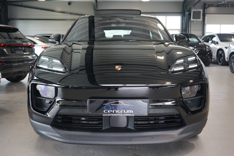 Porsche Macan 4 5d