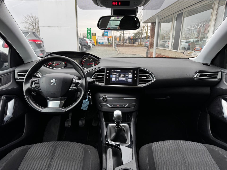 Peugeot 308 1,6 BlueHDi 120 Active 5d