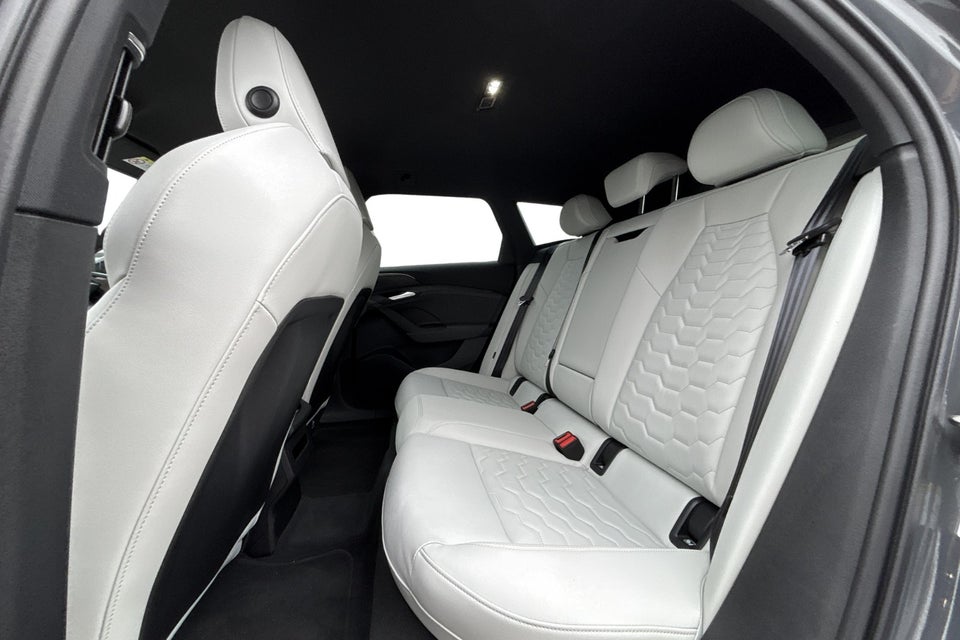 Audi A6 e-tron Ultra Avant 5d