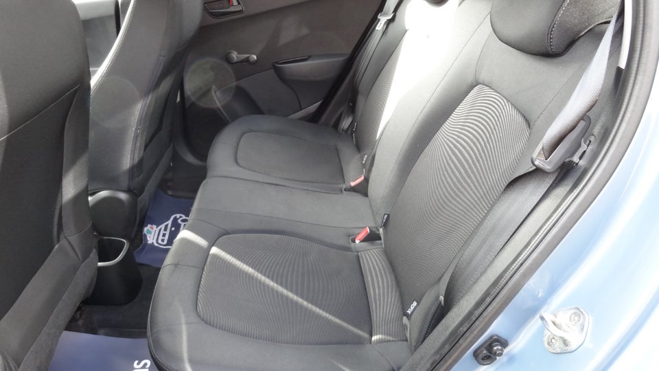 Hyundai i10 1,0 Touch 5d