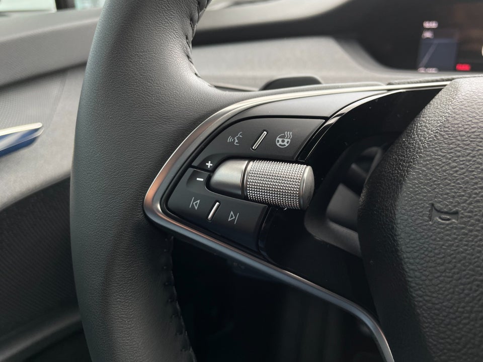 Skoda Enyaq 85 iV Loft 5d