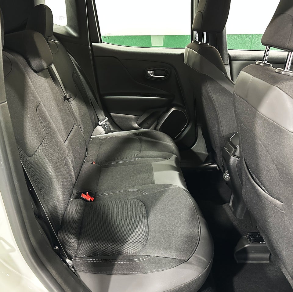 Jeep Renegade 1,3 T 150 Limited DCT 5d