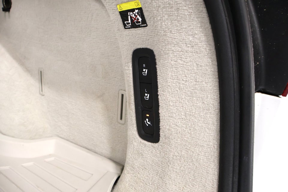 Volvo V90 2,0 D4 190 Momentum aut. 5d