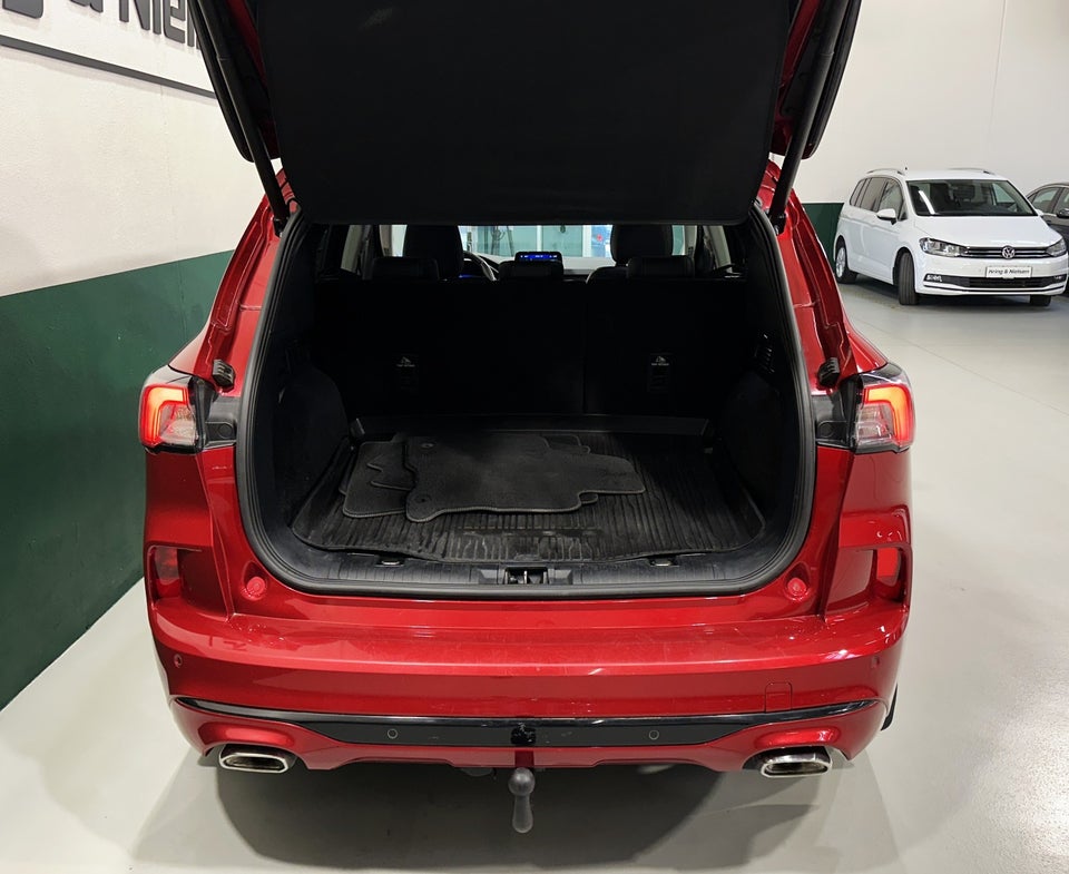 Ford Kuga 2,5 PHEV Vignale CVT 5d