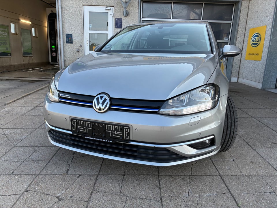 VW Golf VII 1,5 TSi 130 Comfortline DSG 5d