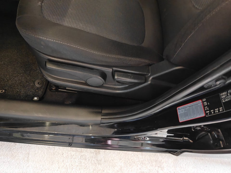 Hyundai i20 1,25 Comfort 5d