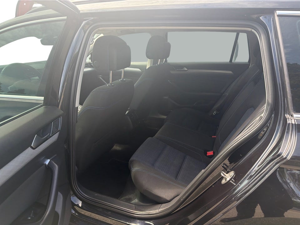 VW Passat 1,4 GTE Variant DSG 5d