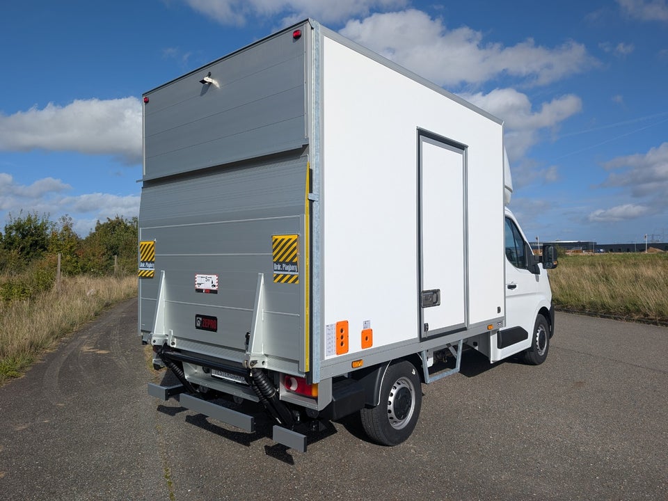 Renault Master V T35 2,0 dCi 170 L2 Chassis Tekno