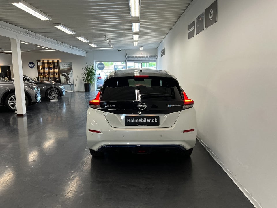 Nissan Leaf 62 e+ Tekna 5d