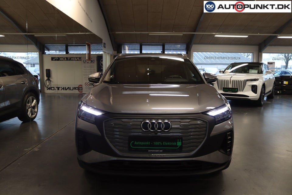 Audi Q4 e-tron 40  5d