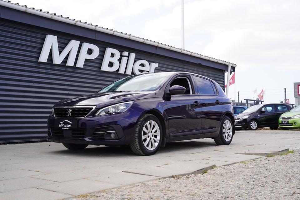 Peugeot 308 1,5 BlueHDi 130 Style 5d