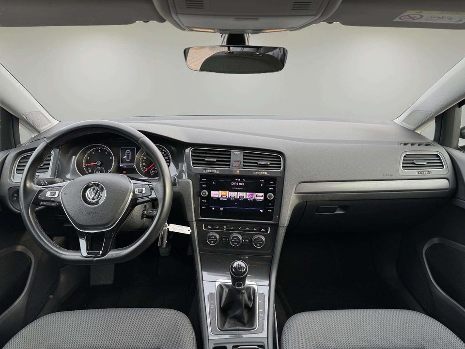 VW Golf VII 1,5 TSi 130 Comfortline 5d