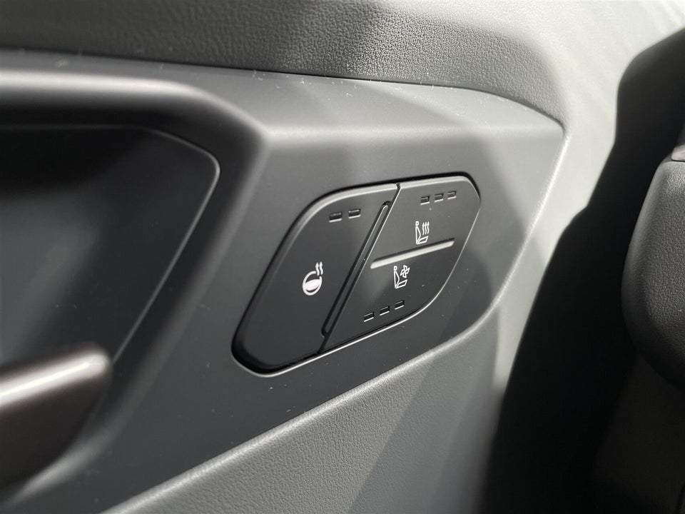 Kia EV9 76 Standard Range Upgrade RWD 7prs 5d