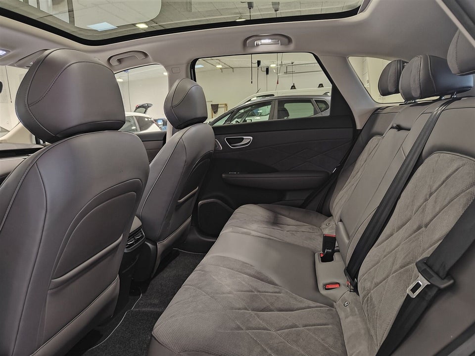 MG MGS6 77 Luxury Performance AWD 5d