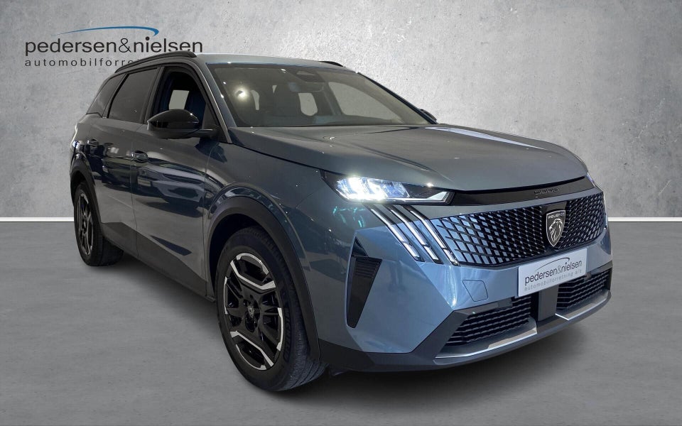 Peugeot e-5008 77 Allure 7prs 5d