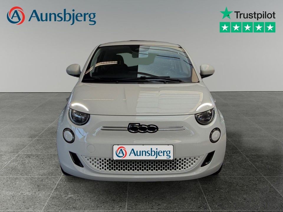Fiat 500e 42 Icon 3d