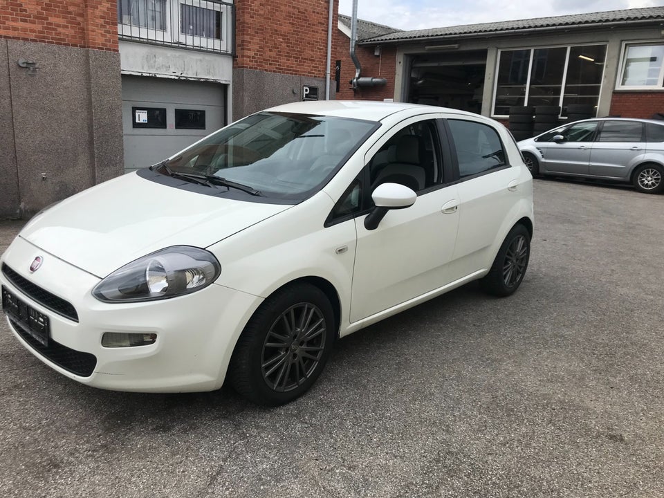 Fiat Punto 1,3 MJT 85 Dynamic 5d