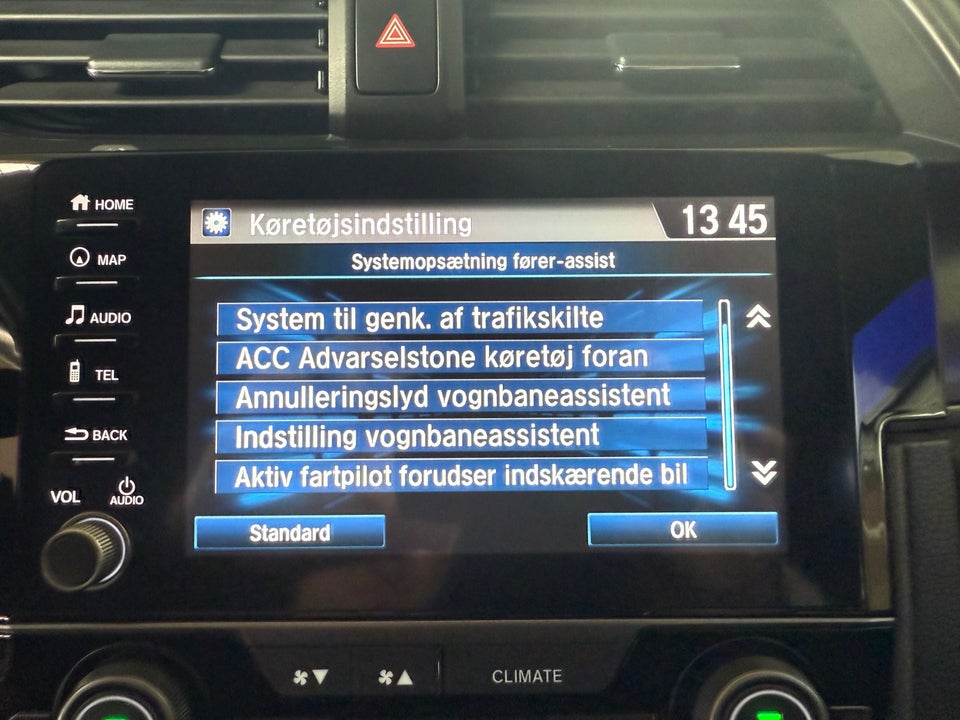 Honda Civic 1,0 VTEC Turbo Elegance CVT 5d