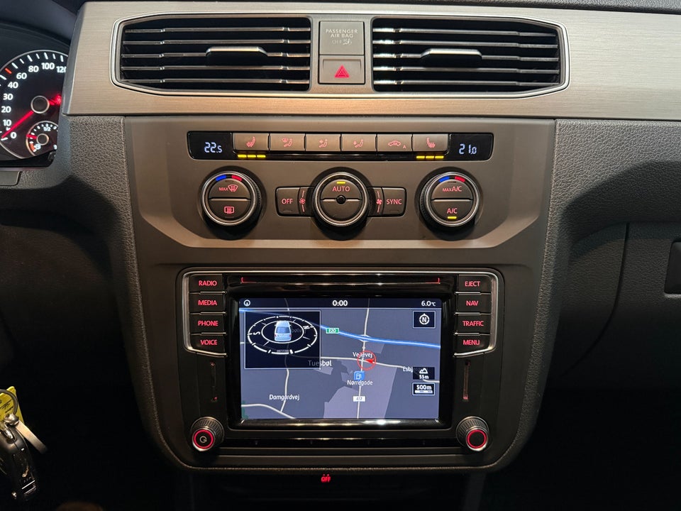 VW Caddy 2,0 TDi 102 Comfortline BMT 4d