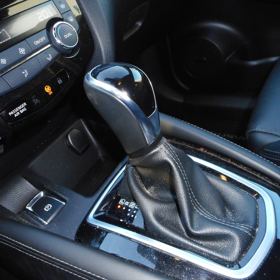 Nissan Qashqai 1,6 dCi 130 Tekna+ X-tr. 5d